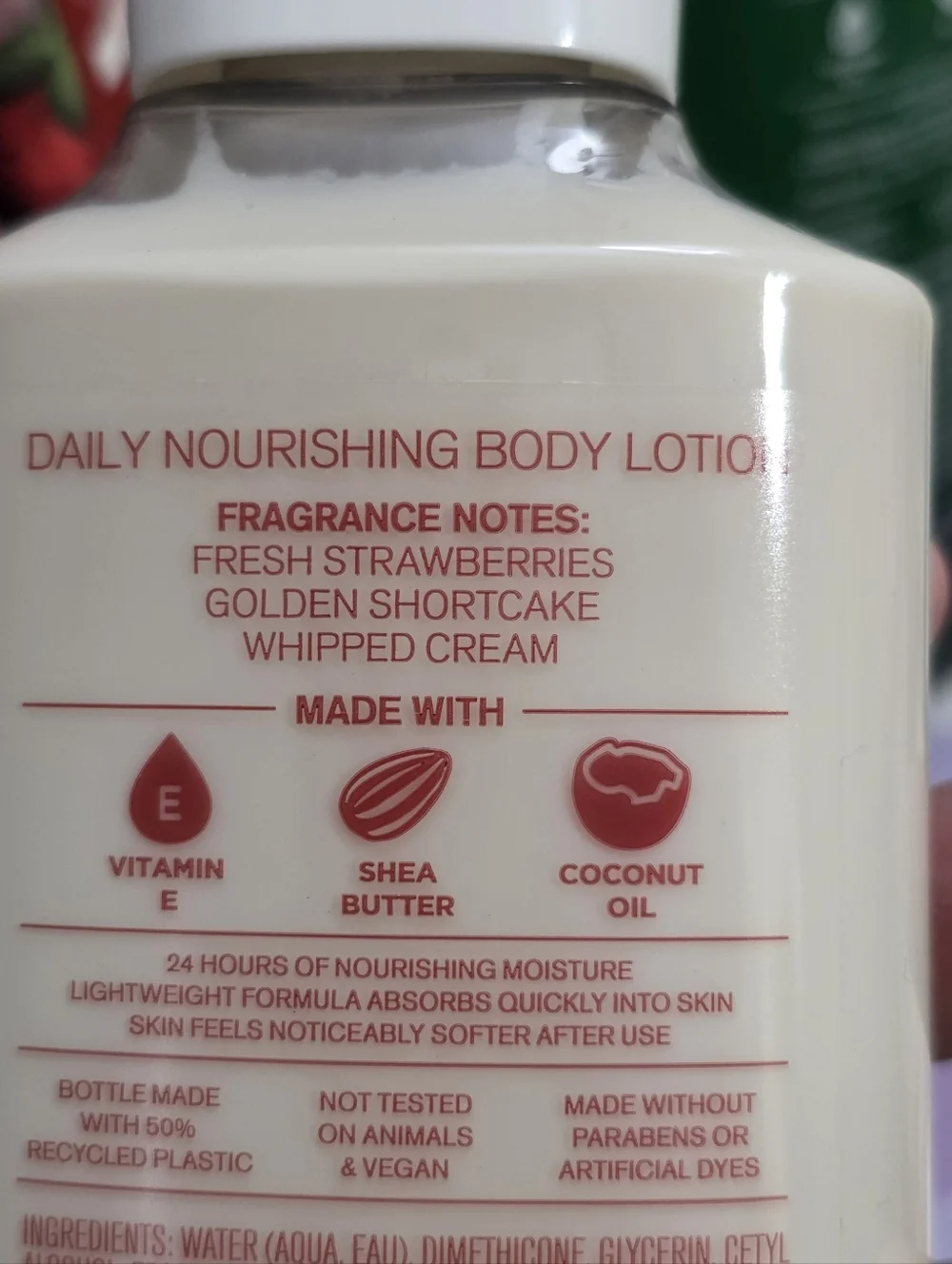 Bath & Body Works Strawberry Pound Cake Daily Nourishing Body Lotion 8oz NEW